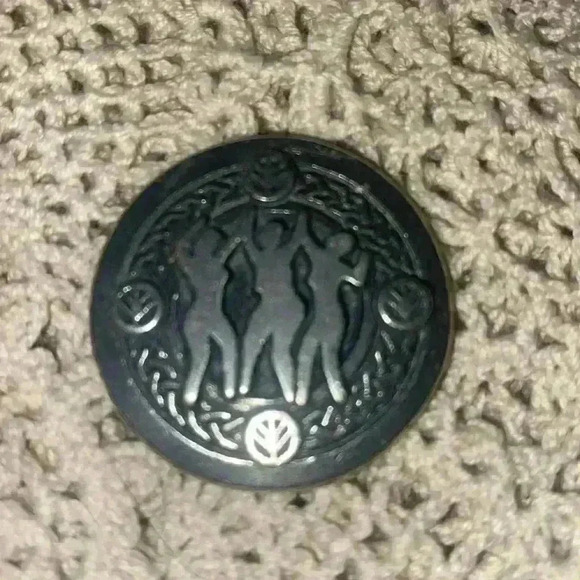 Women’s health & empowerment keychain/ pin lot - Picture 6 of 9